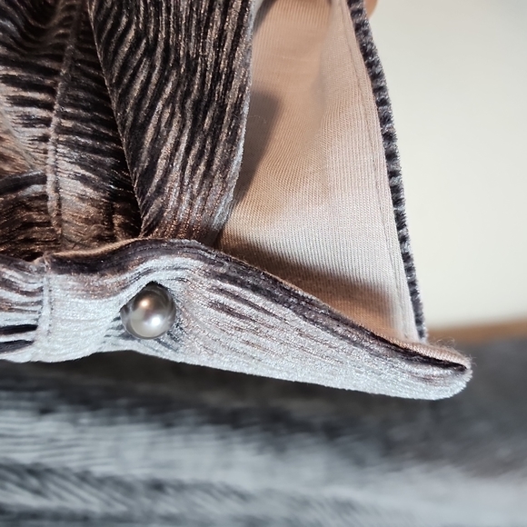 NWT, Soft Surroundings Salvaza Silver Gray Velvet Midi Dress sz M (10-12) - Picture 2 of 11